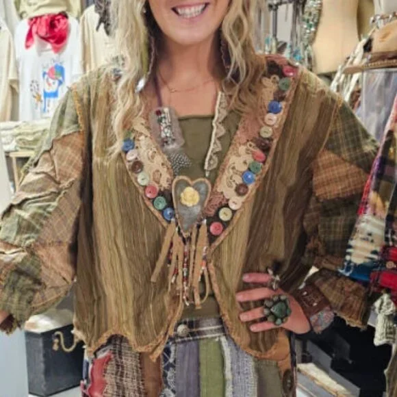 Butterfly Button Top by A Rare Bird - Picture 9 of 13